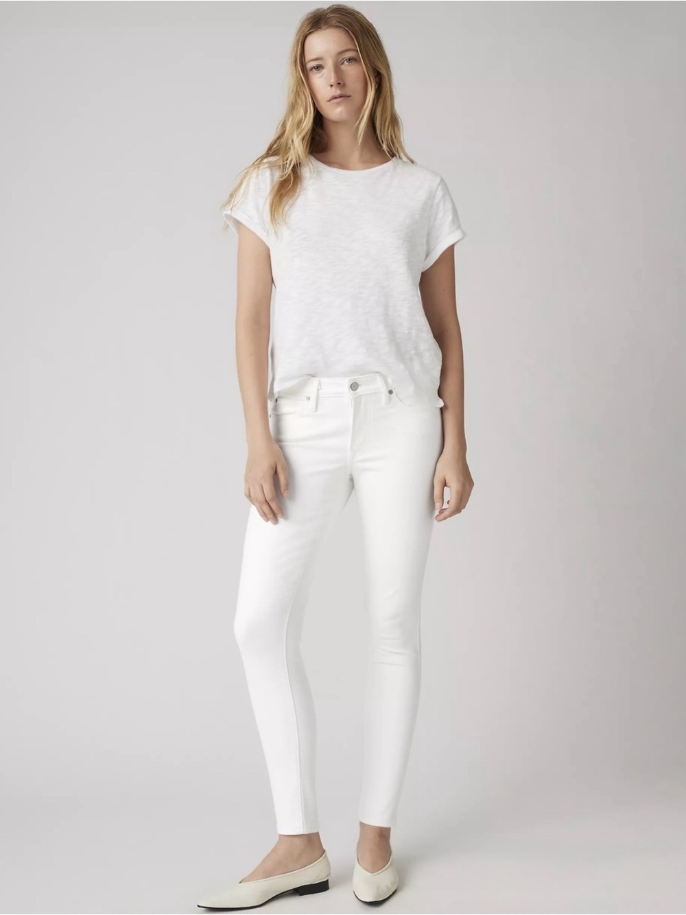 Levi’s 711 Skinny White Jeans w/Fringe Hem Women’s 29